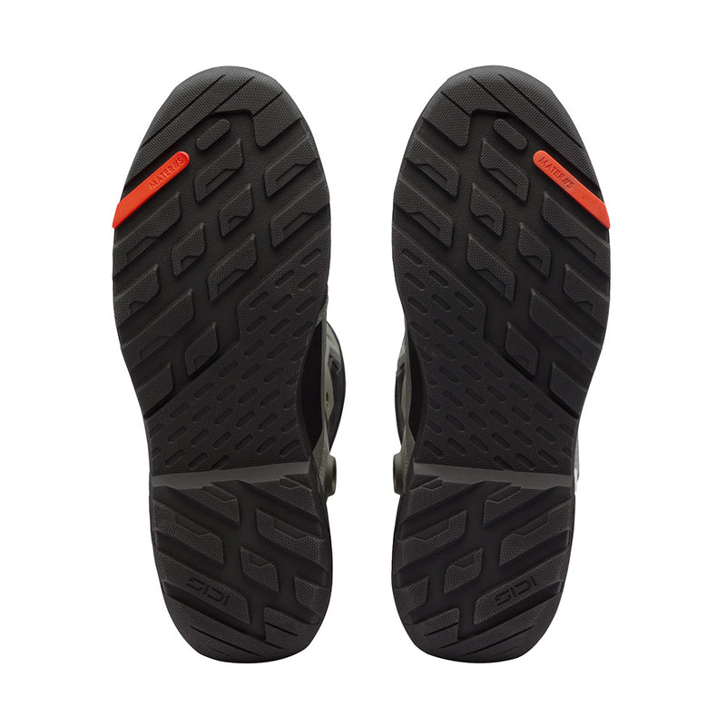 Load image into Gallery viewer, SIDI Taurus GTX Boots - soles
