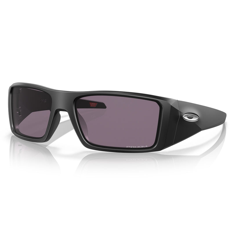 Load image into Gallery viewer, 0OO923192310161 Oakley Heliostat Sunglasses Matte Black Frame w/ PRIZM Grey Lens
