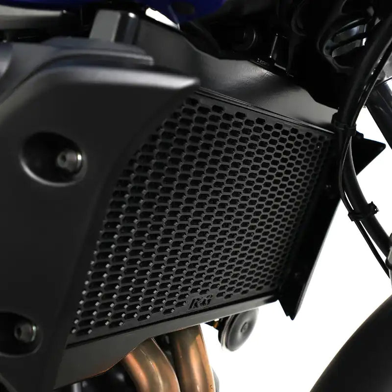 Load image into Gallery viewer, PRO Radiator Guard For Yamaha MT-07 &#39;14-, Tracer (7, 7GT) &#39;21- XSR700 &#39;16-, Tracer 700 &#39;16-&#39;20
