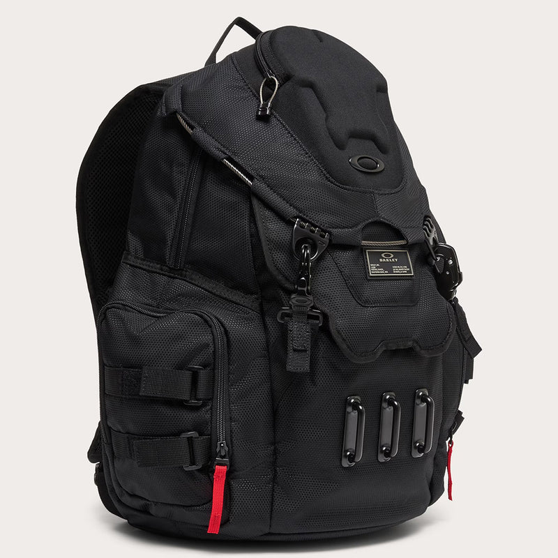 Load image into Gallery viewer, Oakley Bathroom Sink RC Backpack - Blackout
