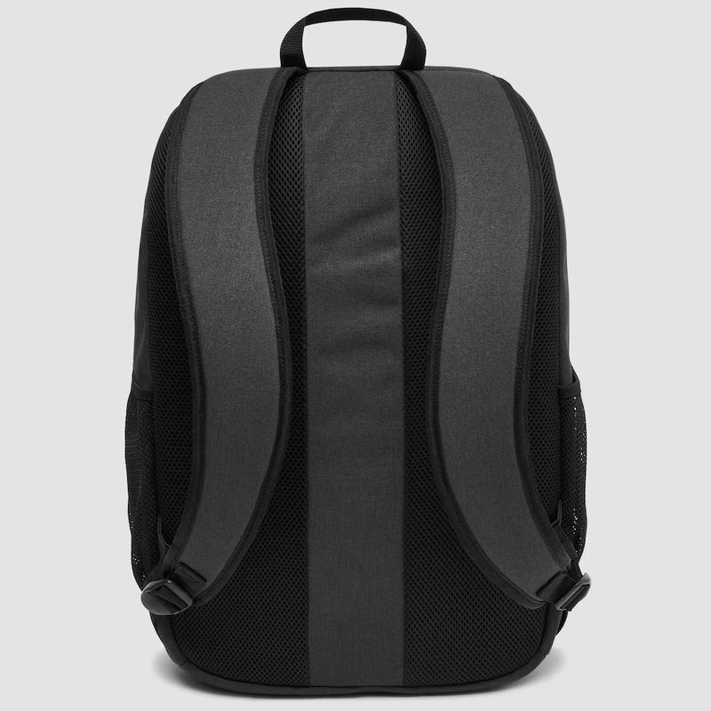 Load image into Gallery viewer, Oakley Enduro 4.0 Backpack - straps
