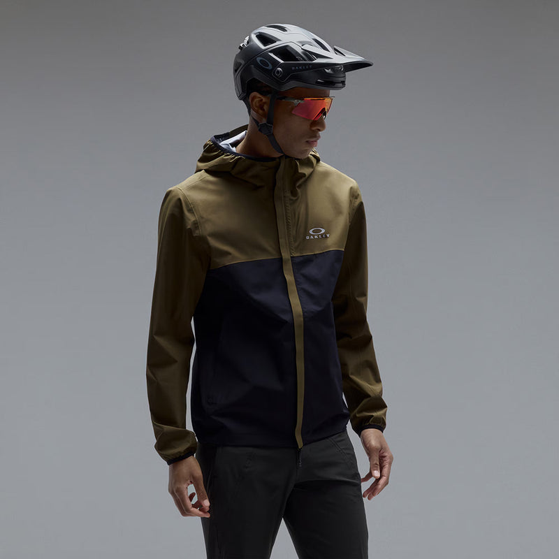 Load image into Gallery viewer, Oakley Elements Shell Jacket 2 in Army Green
