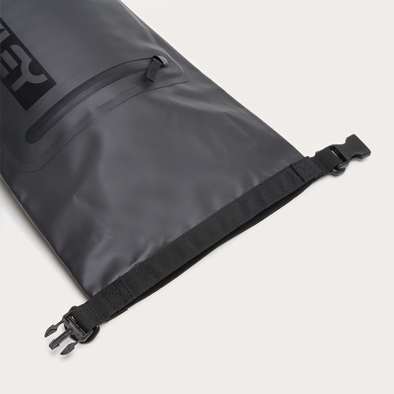 Load image into Gallery viewer, Oakley Barrel 10L Dry Bag - Blackout
