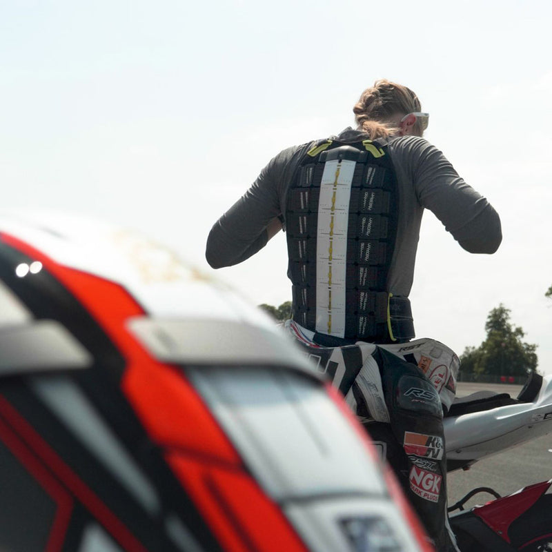 Load image into Gallery viewer, KNOX Aegis Back Protector - lifestyle
