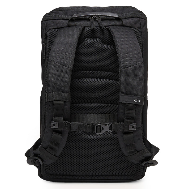 Load image into Gallery viewer, Urban Path RC Backpack 20L Blackout Oakley
