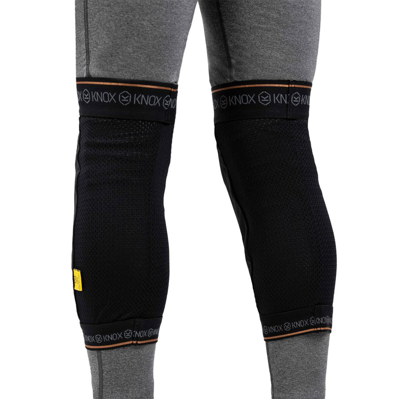 Load image into Gallery viewer, KNOX Action Pro Knee Guards - One Size / Unisex
