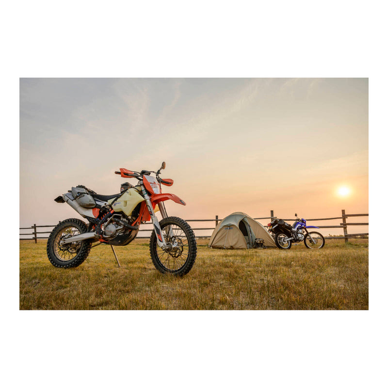 Load image into Gallery viewer, Giant Loop Buckin&#39; Roll Tank Bag - Grey
