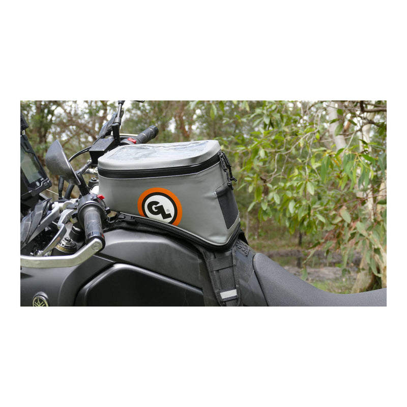 Load image into Gallery viewer, Giant Loop Fandango Tank Bag - Black
