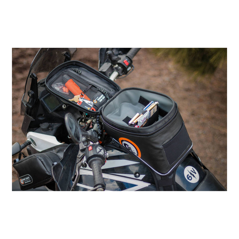 Load image into Gallery viewer, Giant Loop Fandango Tank Bag - Grey
