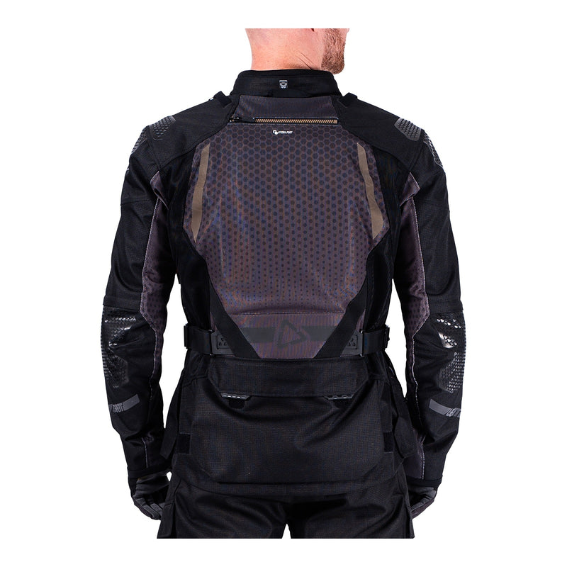 Load image into Gallery viewer, Leatt 5.5 ADV FlowTour Jacket - Stealth
