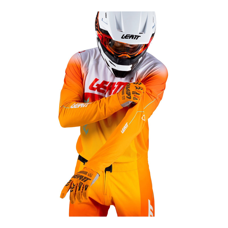 Load image into Gallery viewer, Leatt 2026 5.5 UltraWeld Jersey - Orange
