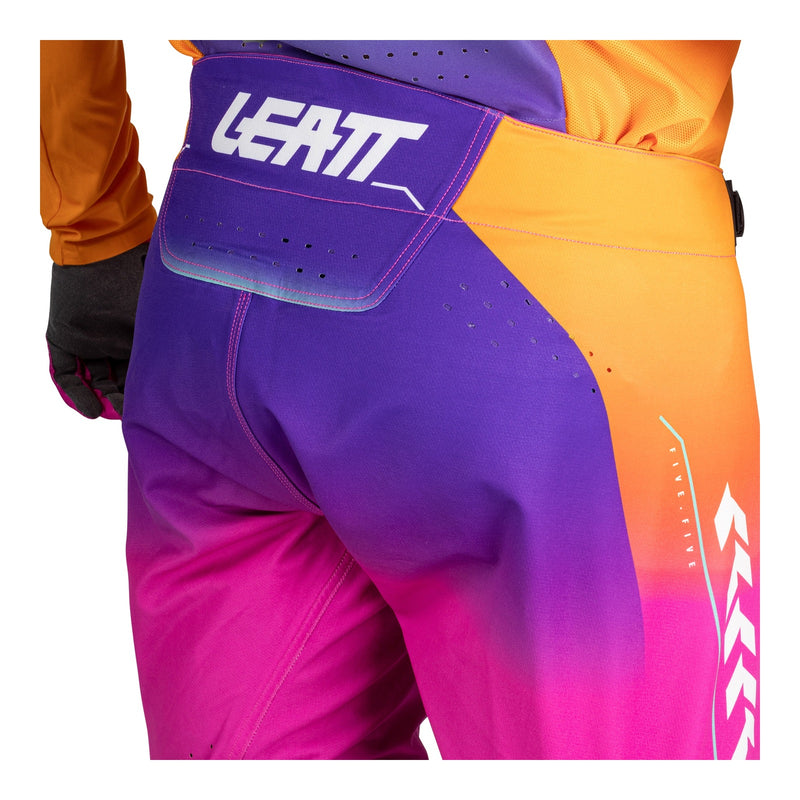 Load image into Gallery viewer, Leatt 2026 5.5 I.K.S. Pant - Pinata Teal
