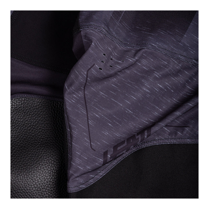 Load image into Gallery viewer, Leatt 2026 4.5 Pant - Stealth Black / Grey
