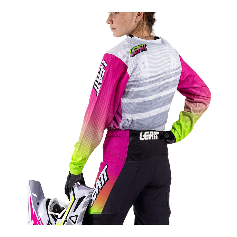 Load image into Gallery viewer, Leatt 2026 3.5 Junior Ride Kit - Retro Pink
