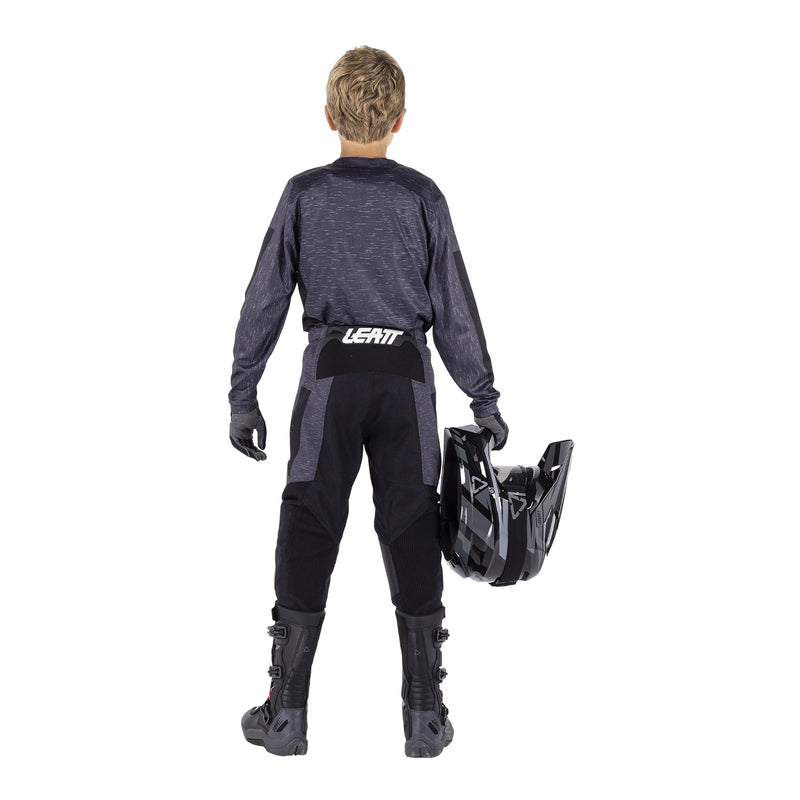 Load image into Gallery viewer, Leatt 2026 3.5 Junior Ride Kit - Stealth Black / Grey
