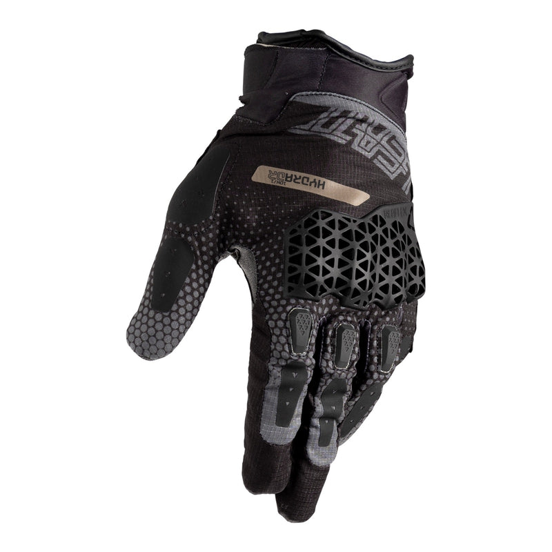 Load image into Gallery viewer, Leatt 5.5 ADV HydraDri Glove (Short) - Stealth
