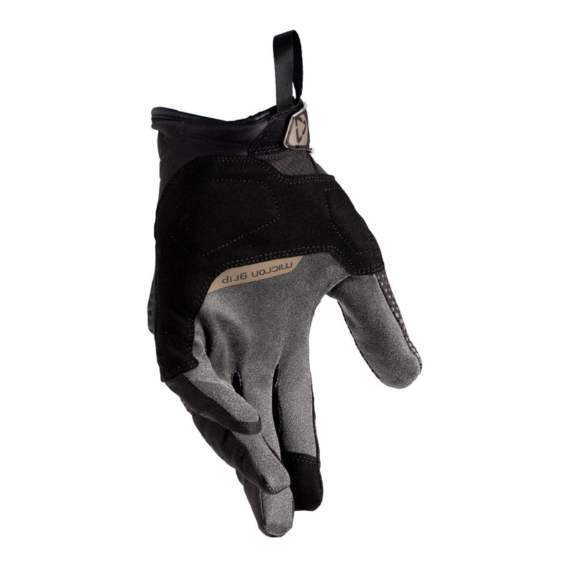 Load image into Gallery viewer, Leatt 5.5 ADV HydraDri Glove (Short) - Stealth
