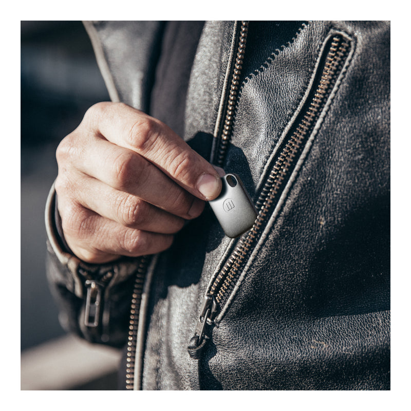 Load image into Gallery viewer, Monimoto 7 Smart Motorcyle GPS Tracker
