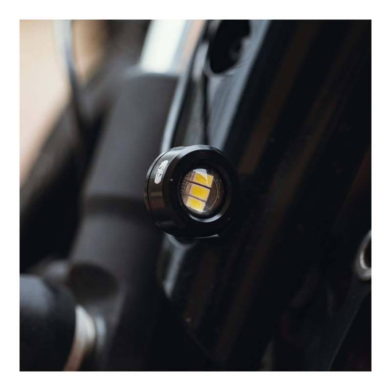 Load image into Gallery viewer, Oxford Front Run Light
