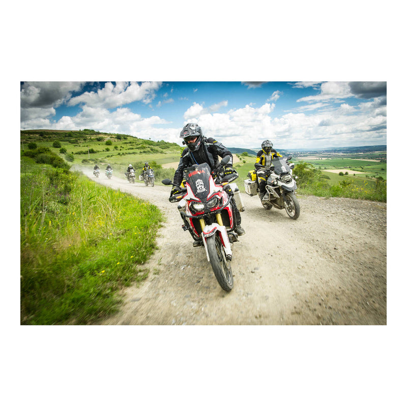 Load image into Gallery viewer, Sena 30k Bluetooth Comm System with Mesh &amp; HD Speaker (Dual Kit)
