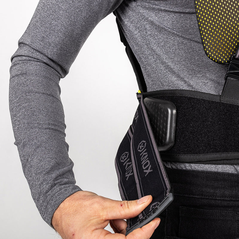 Load image into Gallery viewer, KNOX Aegis Back Protector - multi position waist strap

