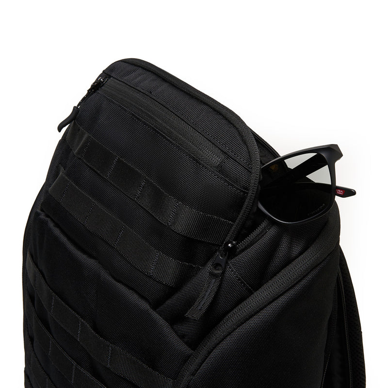 Load image into Gallery viewer, Urban Path RC Backpack 20L Blackout Oakley
