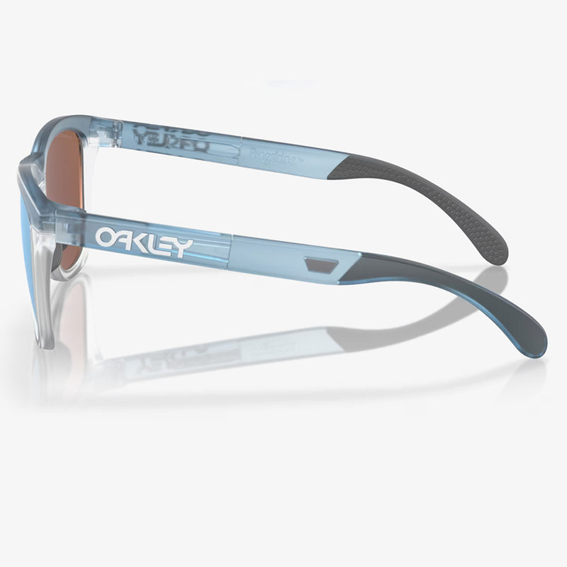 Load image into Gallery viewer, 0OO9284A-0955 Frogskins Range (LBF) Sunglasses Matte Stonewash Frame with PRIZM Deep Water Polarized Lens
