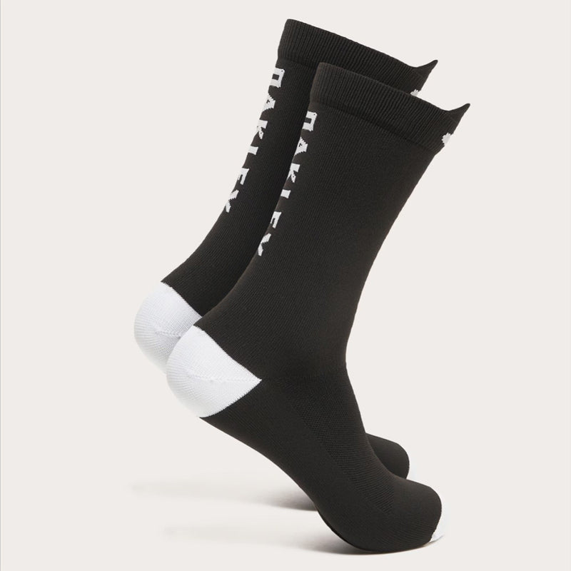 Load image into Gallery viewer, Oakley Seeker Long Socks - Black out
