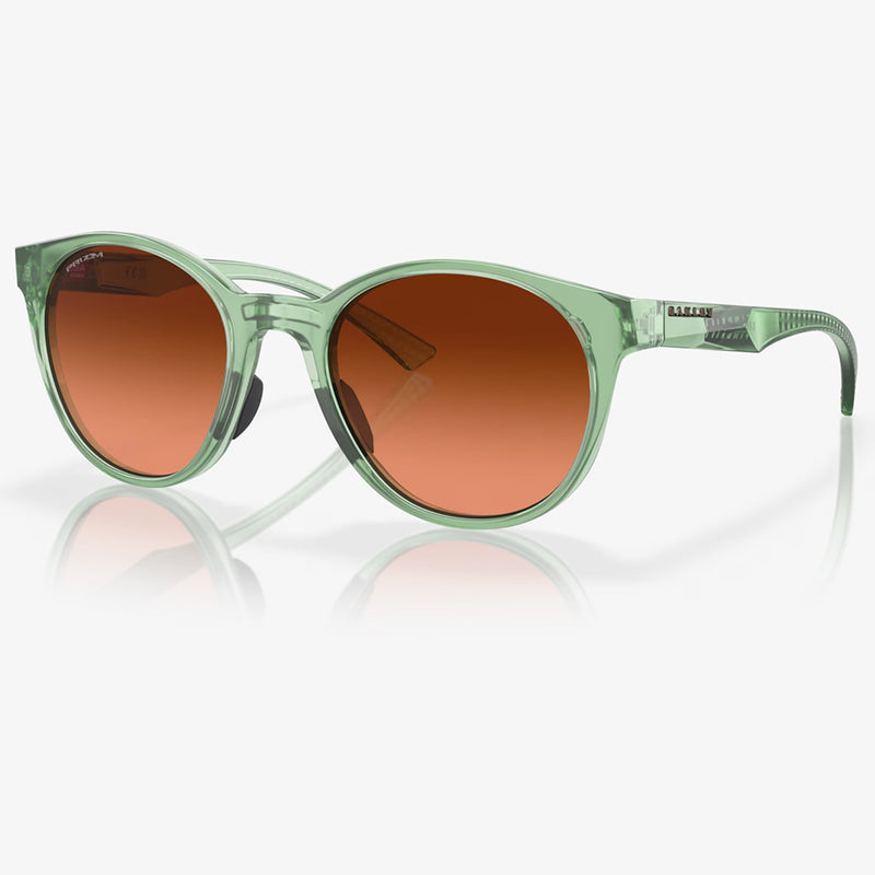 Load image into Gallery viewer, 0OO9474-1352 Oakley Spindrift Sunglasses Transparent Jade Frame with PRIZM Brown Gradient Lens
