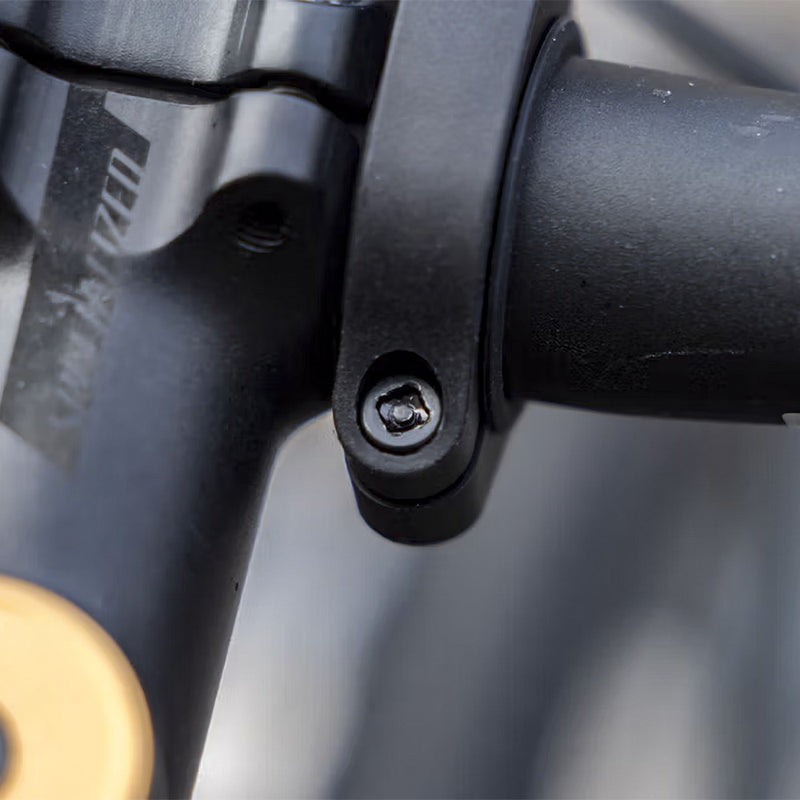 Load image into Gallery viewer, Accessory - Anti-Theft Screw Kit
