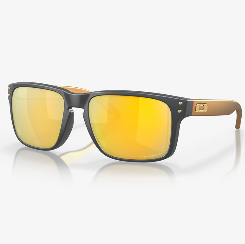 Load image into Gallery viewer, 0OO9102-W455 Oakley Holbrook Sunglasses Matte Carbon Frame with PRIZM 24K Polarized Lens
