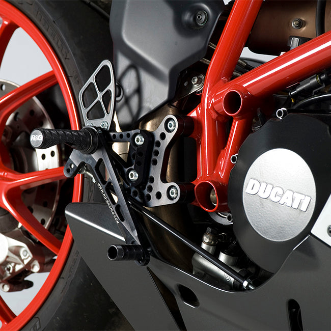 Load image into Gallery viewer, R&amp;G rear sets
