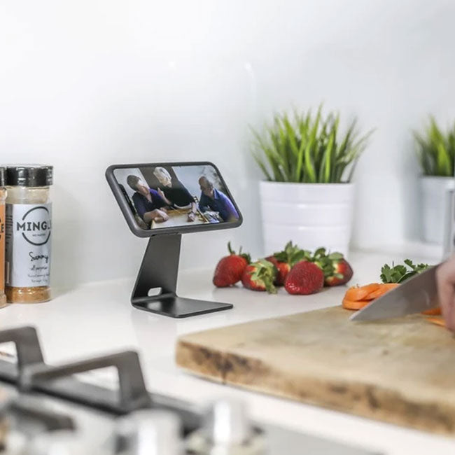 Load image into Gallery viewer, Quad-Lock-Desk-Mount-6
