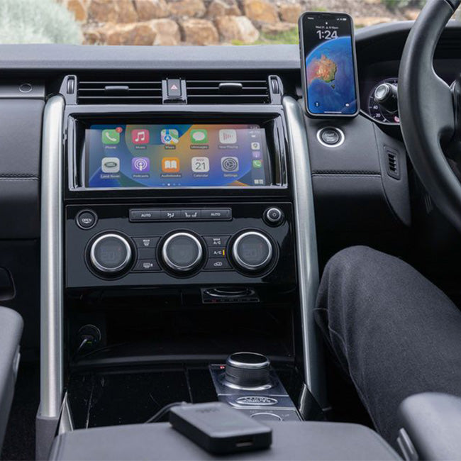 Load image into Gallery viewer, Car - Wireless CarPlay Adaptor
