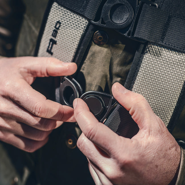 Load image into Gallery viewer, Kriega R30 backpack (7)
